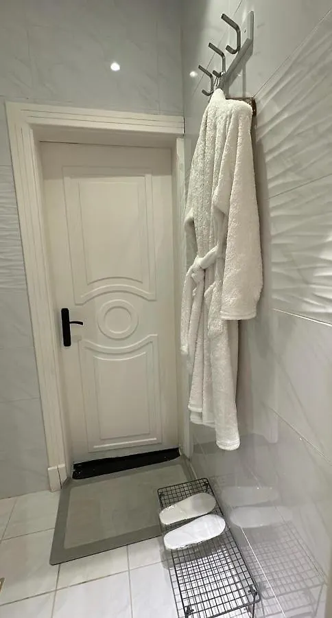 استوديو أنيق بحي حطين Rijád Apartmán